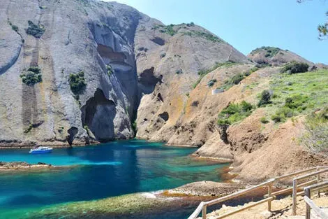 France Provence-Cote d Azur : Résidence hôtelière Le Saint Estève - La Ciotat