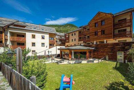 Camping Madame Vacances - Résidence Les Balcons du Viso abries_ristolas France