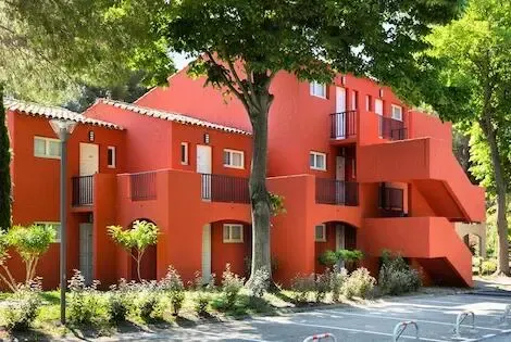 Hôtel SOWELL HÔTELS L'Olivier arles France