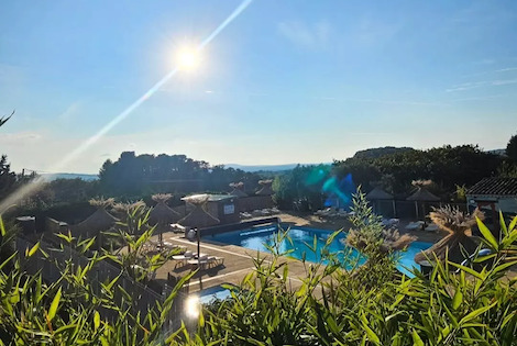 Camping maeva Escapades l'Émeraude du Verdon aups France