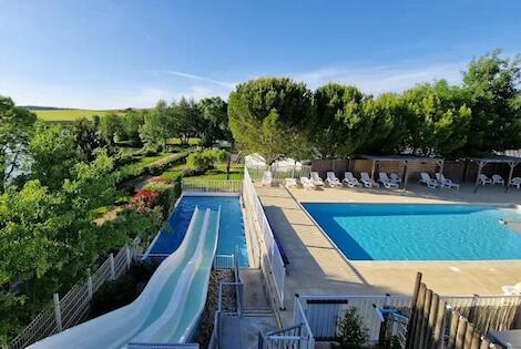 Camping Les Coteaux du Lac beaumontvillage France
