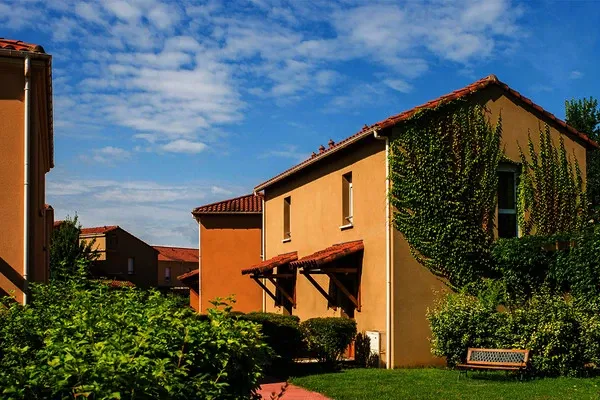 Hôtel Lagrange Vacances Le Clos Des Vignes Bergerac France Cote Atlantique