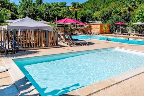 Camping Le Tiradou beynacetcazenac France