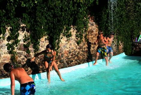 Camping Moulin de Chaules boisset France