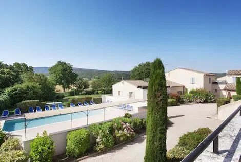 Résidence locative Résidence Essentielle Les Soleils du Luberon bonnieux France