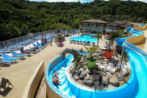 Camping Yelloh! Village Les Bois Du Chatelas bourdeaux France