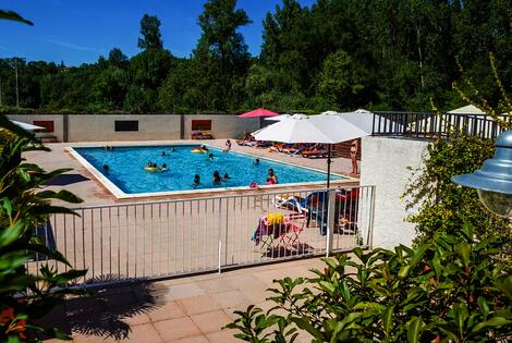 Camping Le Soleil des Bastides cahuzac_sur_vere France