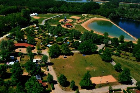 Camping du Lac de Cormoranche cormoranche_sur_saone France
