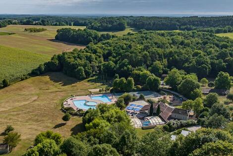 Camping La Forêt Enchantée cornille France