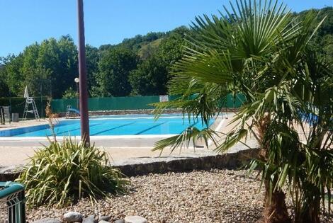 Camping Roc de l'Arche espalion France