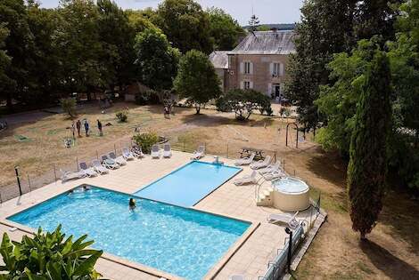 Camping Le Petit Trianon ingrandes France