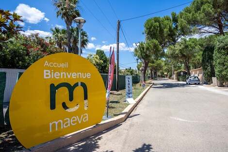 Camping maeva Escapades Le Hameau des Pins la_crau France