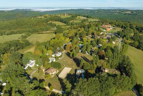 Camping Le Mas les_eyziesdetayac France
