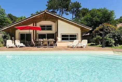 Résidence hôtelière Villas La Clairière aux Chevreuils molietsetmaa France