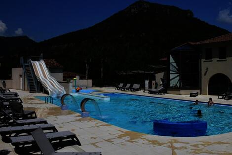 Camping Les Prades mostuejouls France