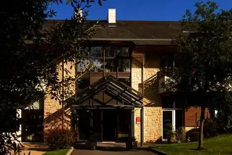 Résidence locative Lagrange Vacances Les Roches Douvres saintbriacsurmer France