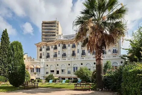 Résidence locative Le Méditerranée - Vacances Bleues saintraphael France