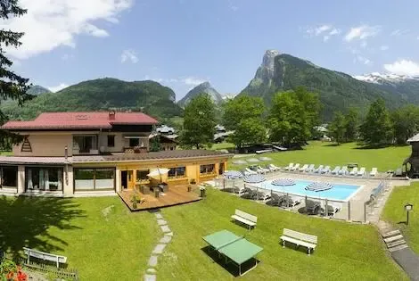 Résidence locative La Cour samoens France