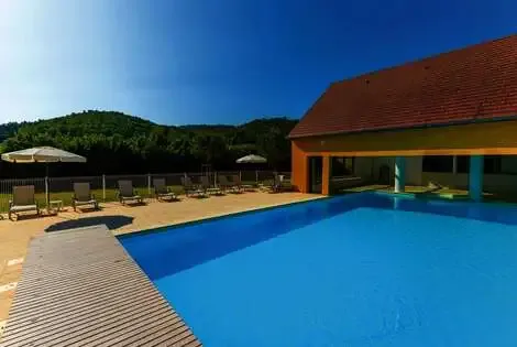 Résidence locative Lagrange Vacances Les Bastides De Lascaux sarlatlacaneda France