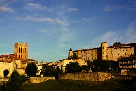 Résidence hôtelière Le Domaine du Palais st_lizier France