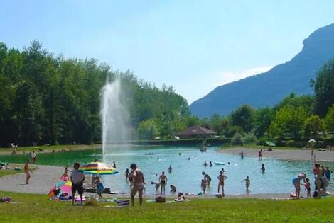 Camping le Clairet verel_pragondran France