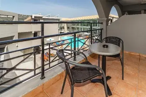 Hôtel White Olive Premium argassi GRECE