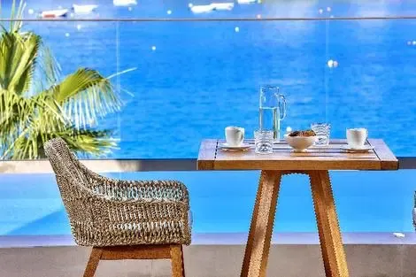 Hôtel Castello Infinity Suites lygaria GRECE