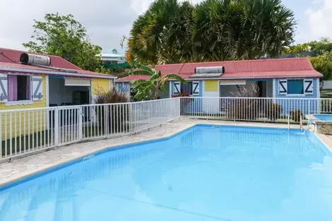 Résidence hôtelière Berceuse Créole - Location de voiture incluse sainteanne Guadeloupe
