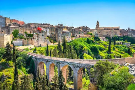 Autotour Sur la route : Découverte des Pouilles et de Matera Bari Italie