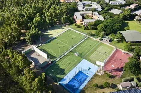 Terrain de sport