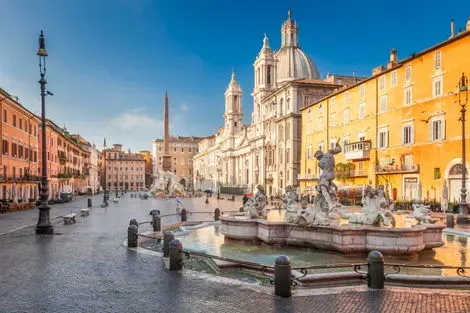 Rome (piazza Navona)