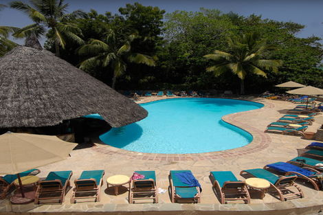 Hôtel Pinewood Beach Resort 4* + Safari 3 nuits mombasa Kenya