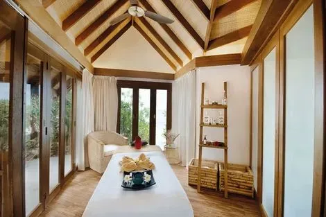 Maldives : Hôtel Makunudu Island
