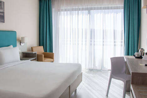 Chambre Vue Mer Partielle