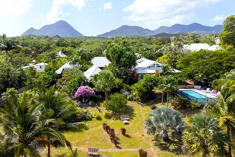 Résidence hôtelière Domaine de la Palmeraie - Location de voiture incluse le_diamant Martinique
