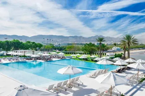 Hôtel Séjour Découverte à Oman Crown Plaza Muscat Qurum muscate Oman