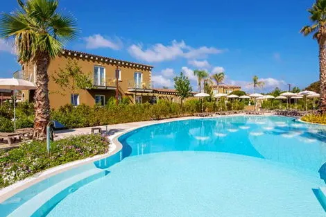 Hôtel Is Serenas Badesi Resort badesi Sardaigne