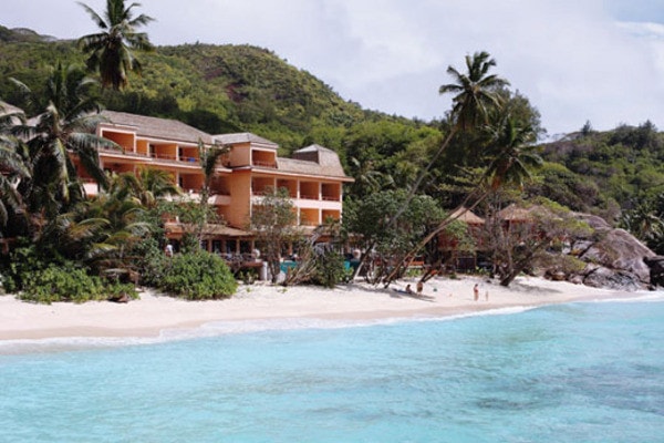 Hôtel Double Tree by Hilton - Allamanda Beach Resort & Spa Mahe Seychelles