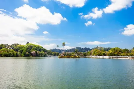 Circuit Du coeur du Patrimoine aux plages du Sud colombo Sri Lanka