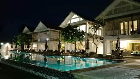 Hôtel Sri Sharavi Beach Villas & Spa kamburugamuwa SRI LANKA