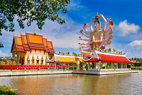 Wat Plai Laem