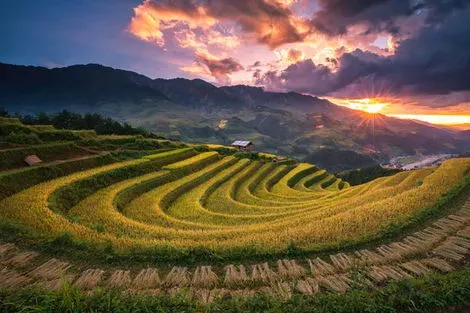 Circuit Vietnam, Légende du Tonkin hanoi Vietnam